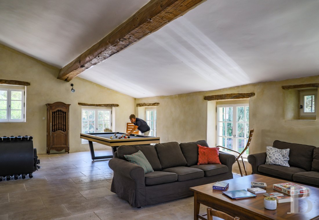 A vast farmhouse on a 130-hectare estate in Gard, south of Anduze - photo  n°11